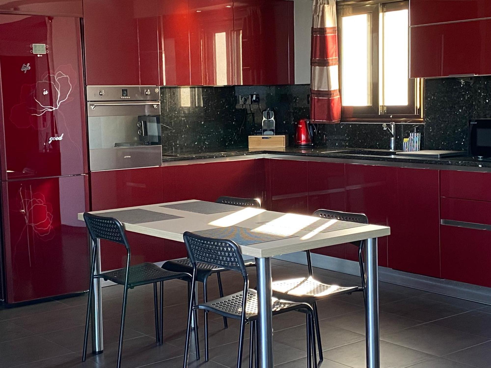 Luxury View Apartment 10Min From Athens Airport Koropíon Exterior foto